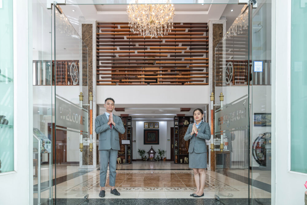 Katari Hotel Lobby 2 1