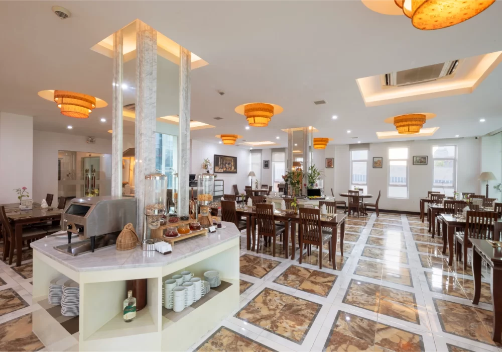 Phnom Penh Katari Hotel Dining Restaurant5