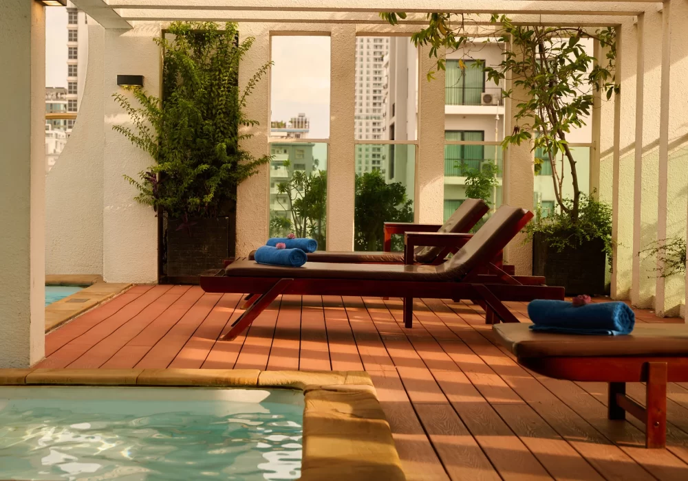 Phnom Penh Katari Hotel swimming poolpool7